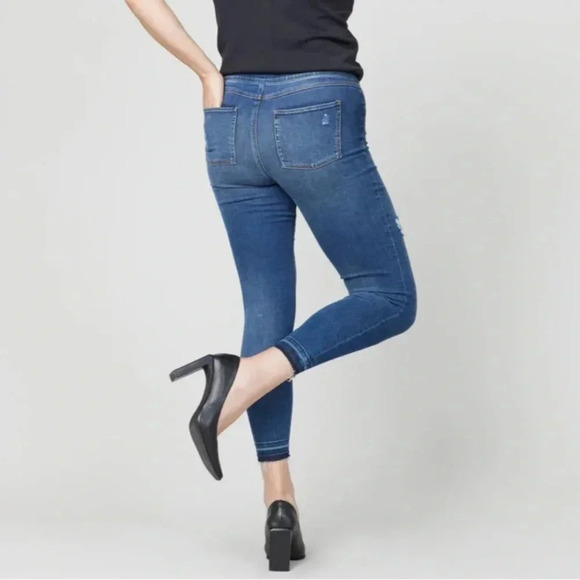Spanx Distressed Ankle Skinny Jeans Medium Wash Stretch denim Women’s Size L - Picture 2 of 13